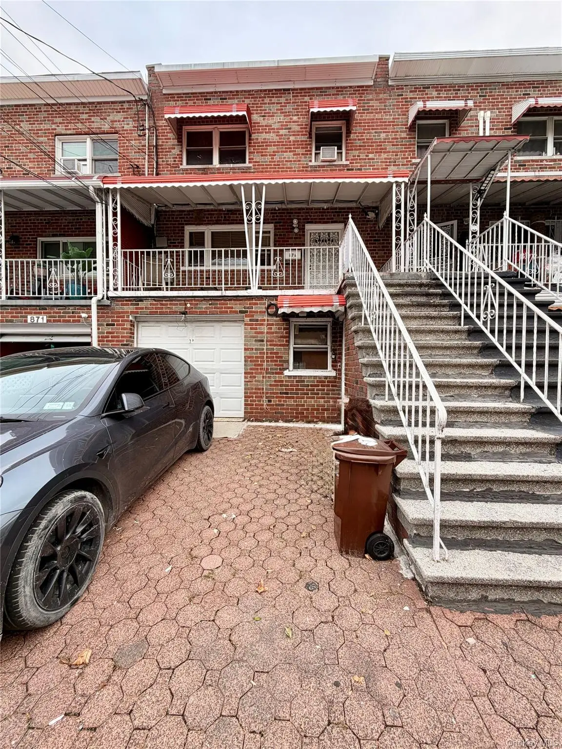 873 E 216th Street, Bronx, NY 10467 - #1
