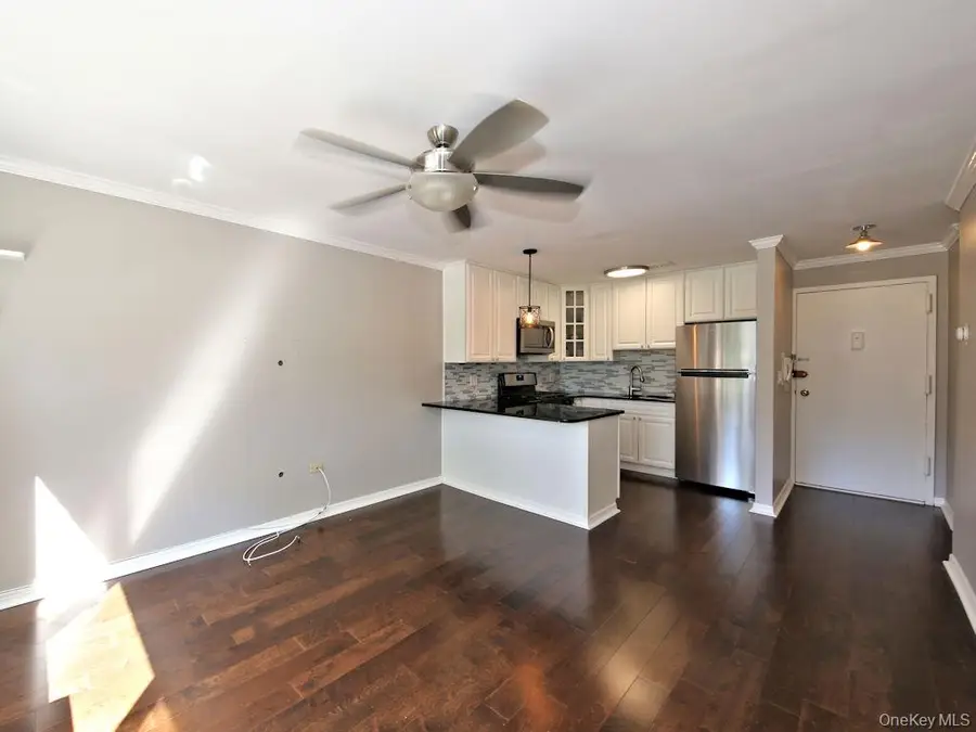 828 Pelhamdale #2B, New Rochelle, NY 10801 - #2