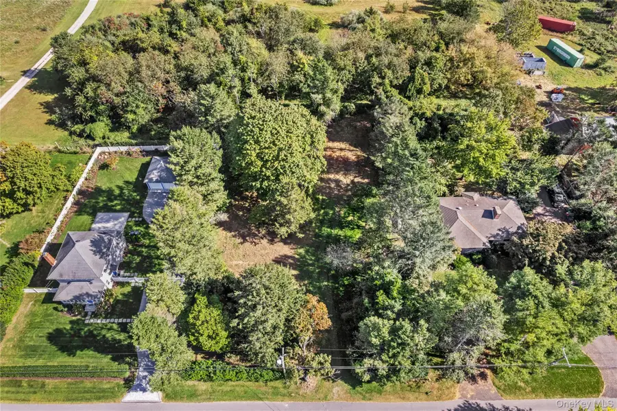 3850 Alvahs Lane, Cutchogue, NY 11935 - #2