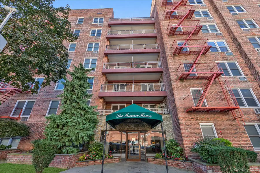 241-20 Northern Boulevard #4A, Douglaston, NY 11362 - #2