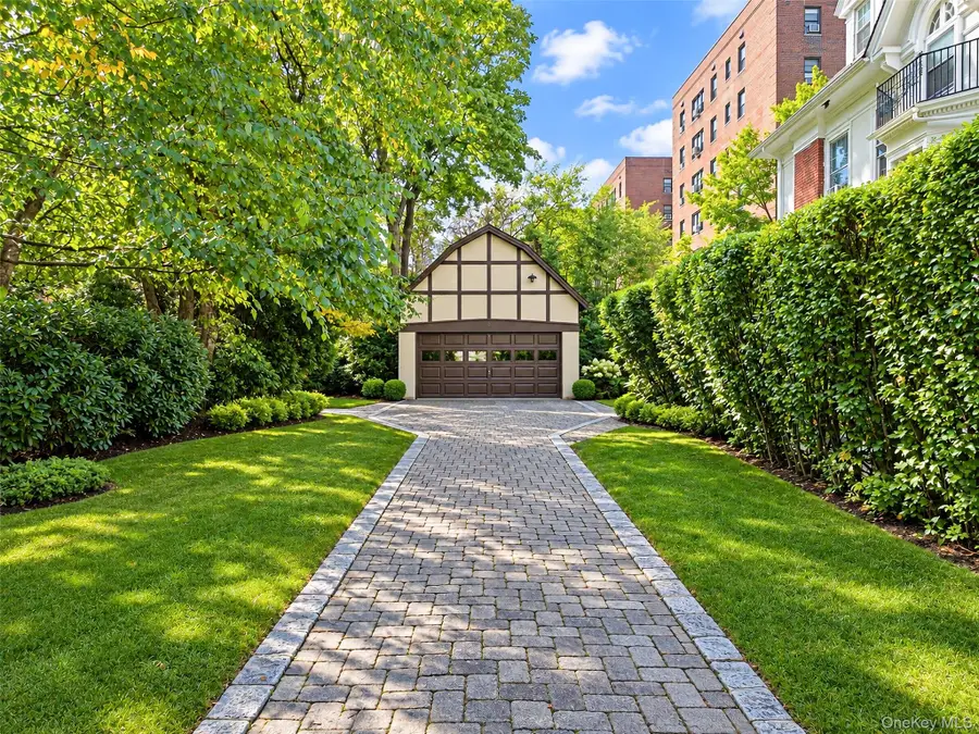 56 Ellwood Avenue, Mount Vernon, NY 10552 - #2