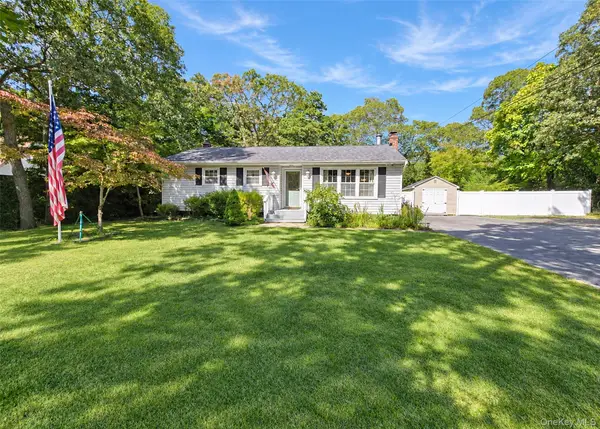 279 Hawkins Road, Selden, NY 11784