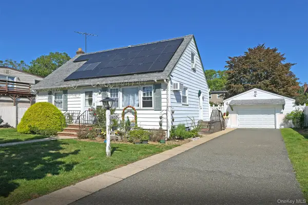 2233 6th Street, East Meadow, NY 11554