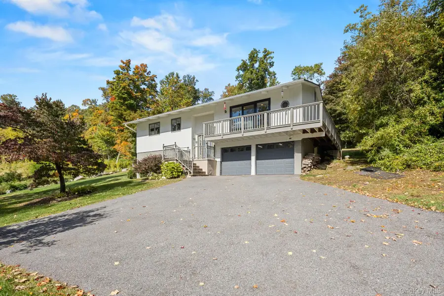 8 Dover Lane, Carmel, NY 10512 - #2