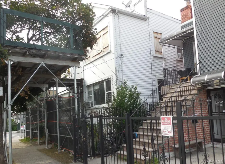 9701 24th Avenue, East Elmhurst, NY 11369 - #3