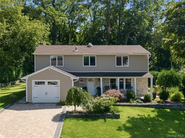 6 Daniel Drive, Glen Cove, NY 11542