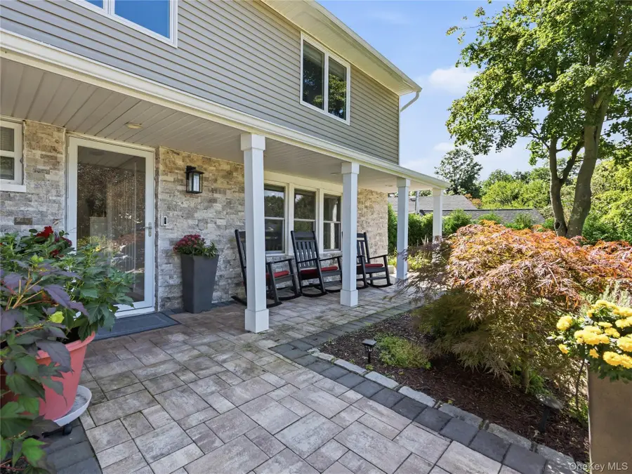 6 Daniel Drive, Glen Cove, NY 11542 - #3