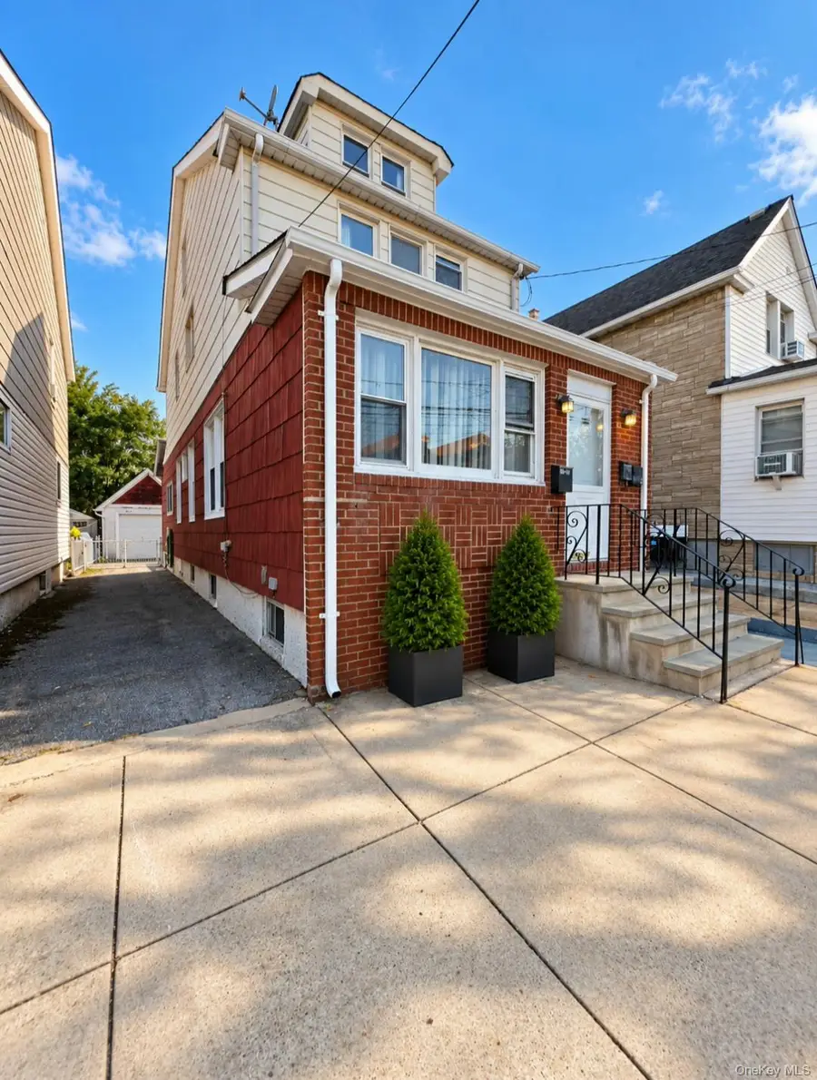 138-12 Whitelaw Street, Ozone Park, NY 11417 - #2
