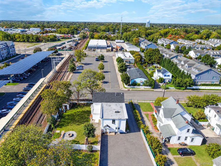 35 Funaro Court, Patchogue, NY 11772 - #3