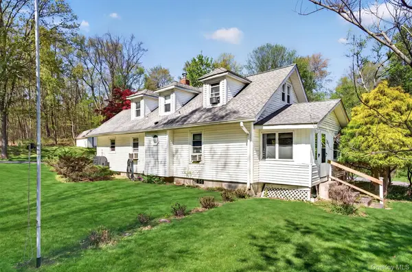 721 Goshen Turnpike, Circleville, NY 10919