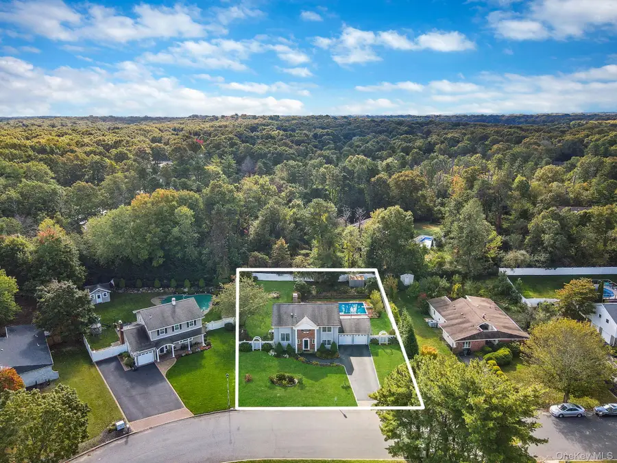 26 Bradley Drive, Shoreham, NY 11786 - #3