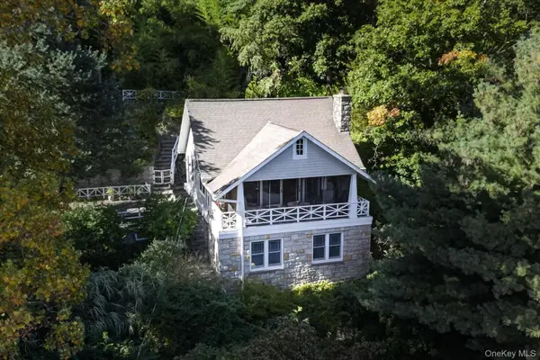79 Tanglewylde Road, Lake Peekskill, NY 10537