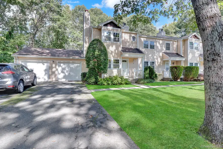 32 Huntington, Yaphank, NY 11980 - #2