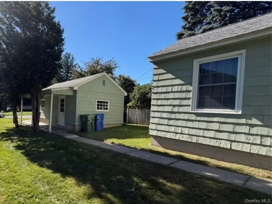 33 Roosevelt Avenue, Middletown, NY 10940 - #3