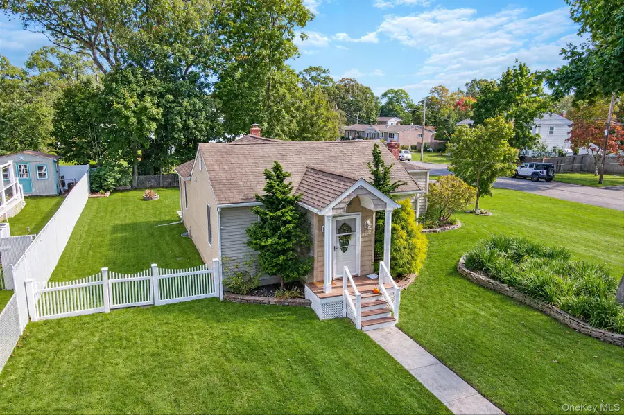157 Abner Drive, Holtsville, NY 11742 - #2