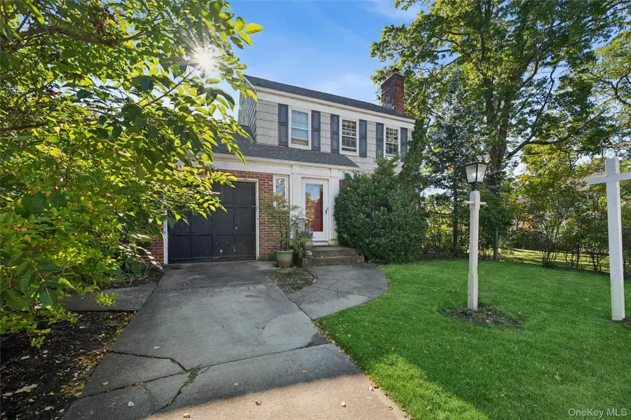 1569 Hewlett Avenue, Hewlett, NY 11557 - #2