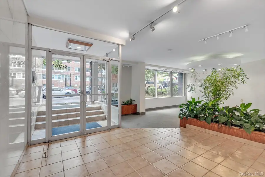 87-15 165th Street #7G, Jamaica, NY 11432 - #3