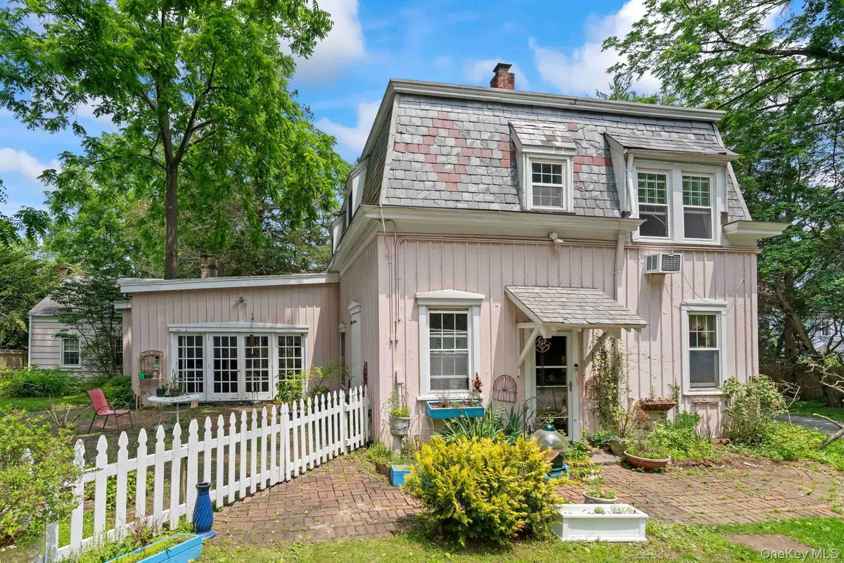 383 W Neck Road, Lloyd Harbor, NY 11743 - #1