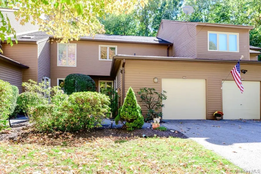 302 Beechwood Lane, Yorktown Heights, NY 10598 - #2