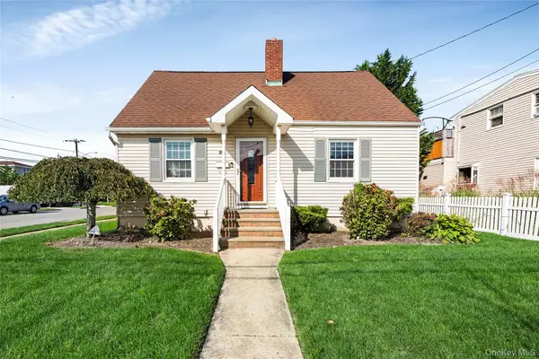 200 Forest Avenue, Massapequa, NY 11758
