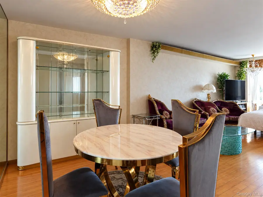61-20 Grand Central Parkway #C1102, Forest Hills, NY 11375 - #3