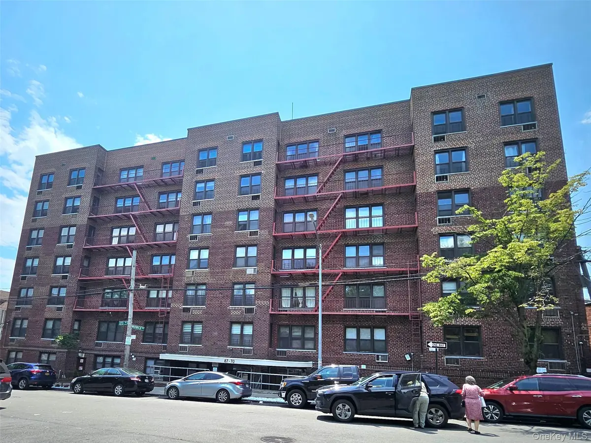 87-70 173rd Street #5P, Jamaica, NY 11432 - #1