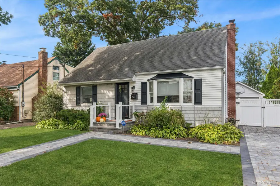 214 Elsie Avenue, Merrick, NY 11566 - #2