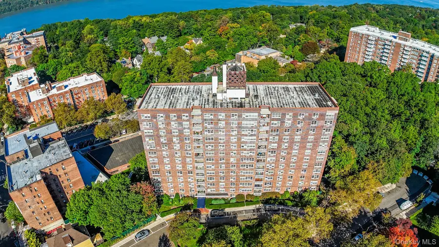3935 Blackstone Avenue #5E, Bronx, NY 10471 - #2