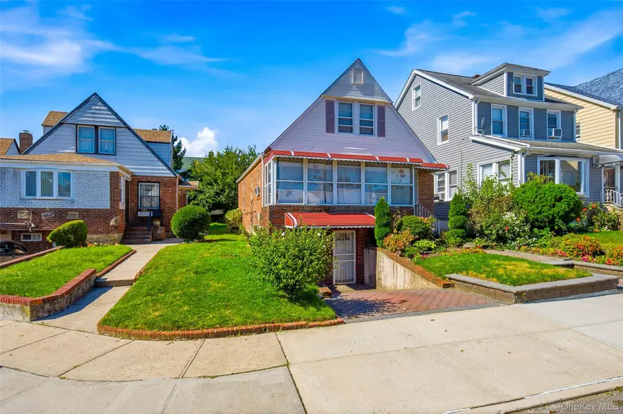 11546 210th Street, Cambria Heights, NY 11411 - #2