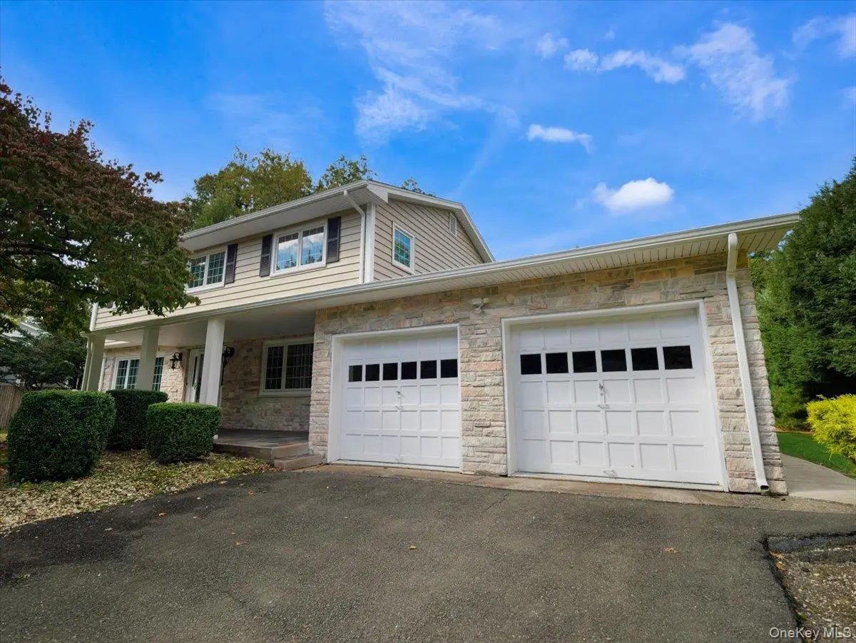 15 Sterling Forest Lane, Suffern, NY 10901 - #1