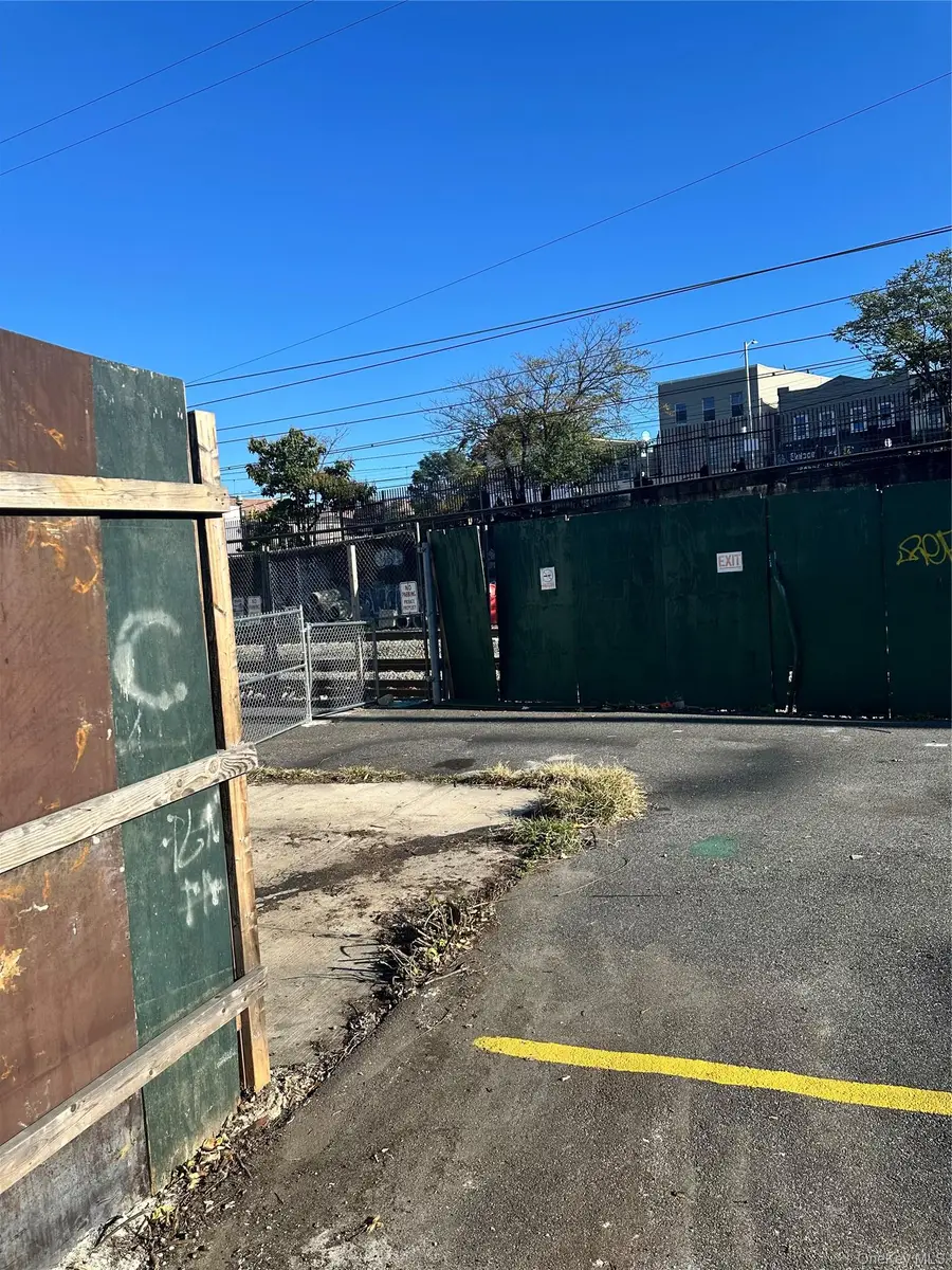 1601 Van Buren Street, Bronx, NY 10460 - #3
