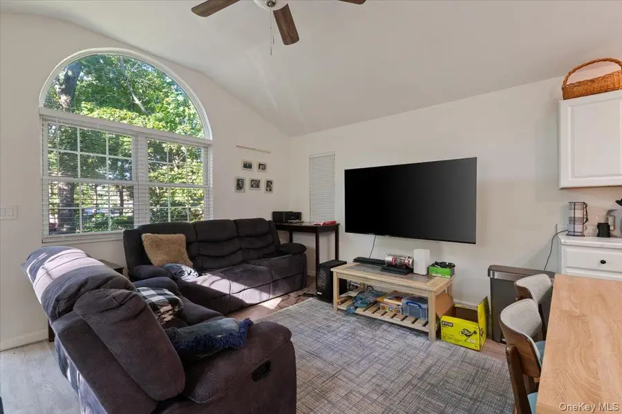 30 Ormond Avenue, Selden, NY 11784 - #3