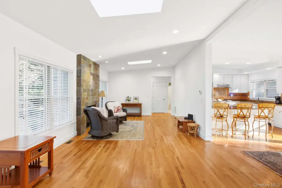 235 Norfolk Drive, East Hampton, NY 11937 - #3