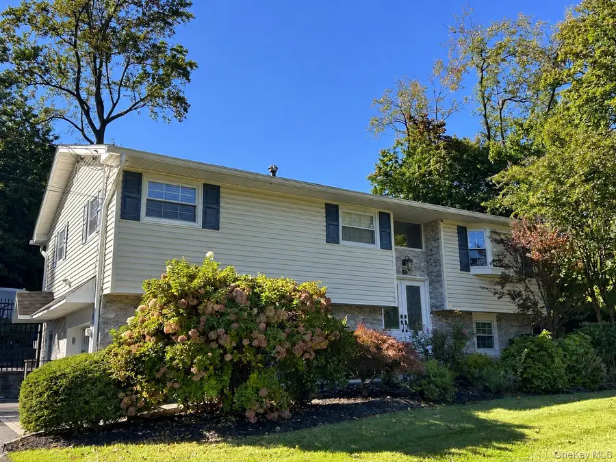 34 East Street, West Nyack, NY 10994 - #2