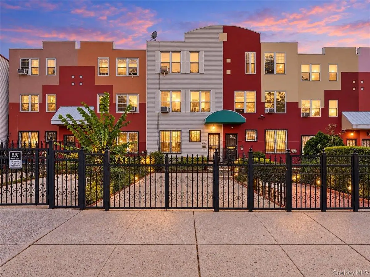 410 E 155th Street, Bronx, NY 10455 - #1