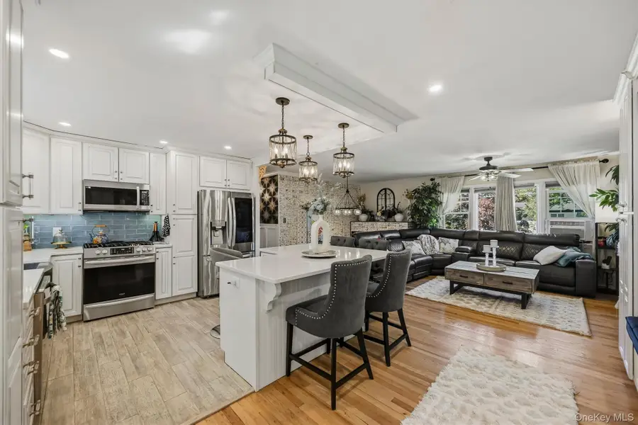 4 Francis Drive, Middletown, NY 10940 - #2