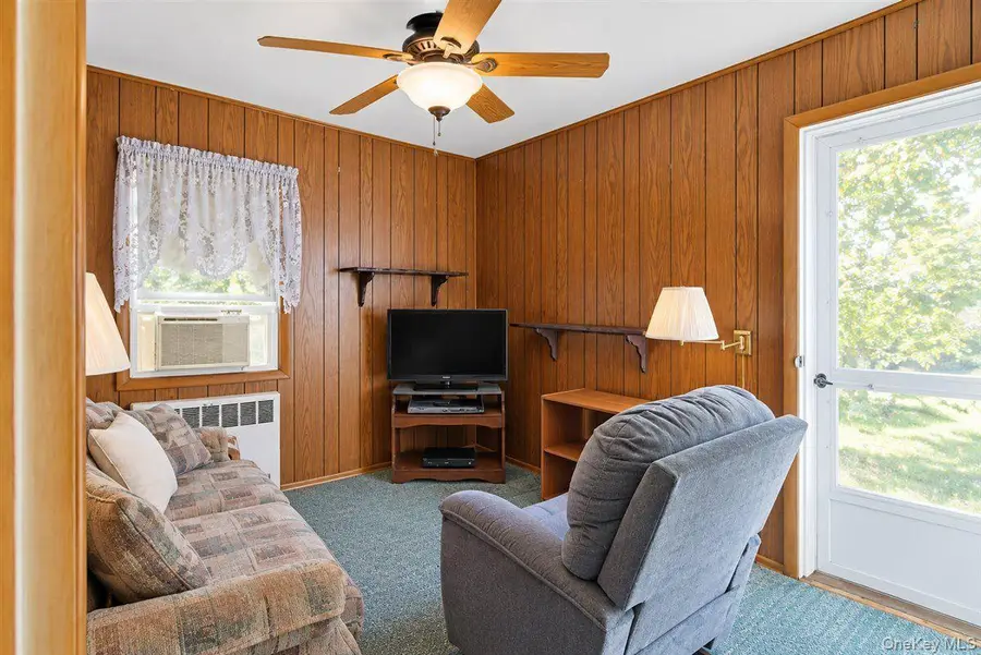 1298 Darby Road E, Wantagh, NY 11793 - #3