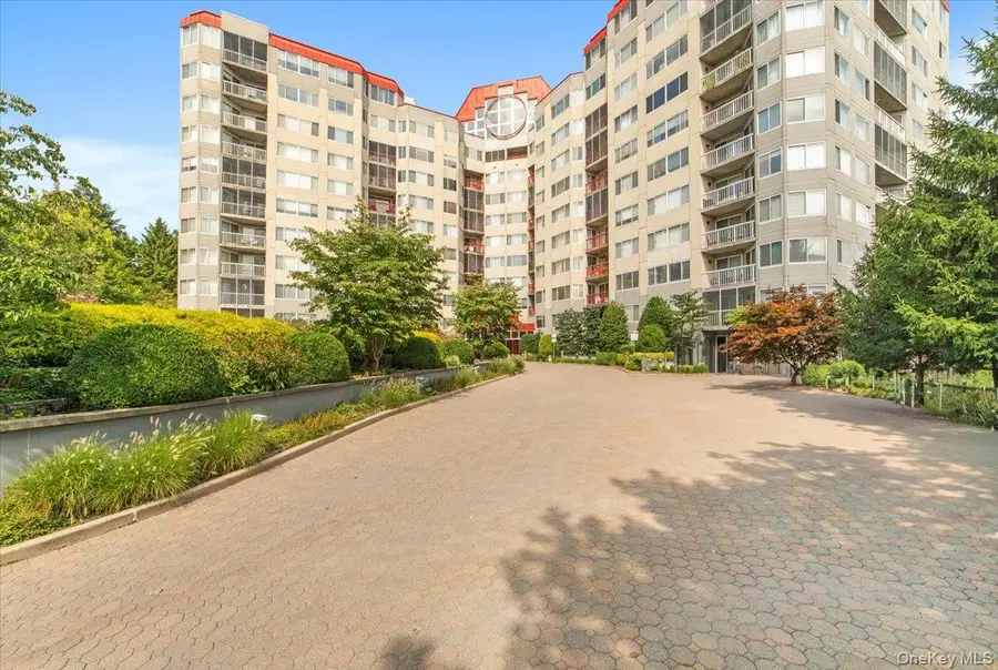 10 Stewart Place #9CE, White Plains, NY 10603 - #2