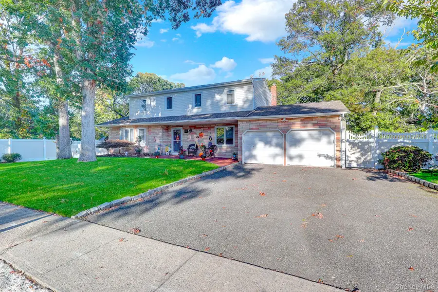 45 Birch Street, Lake Grove, NY 11755 - #3
