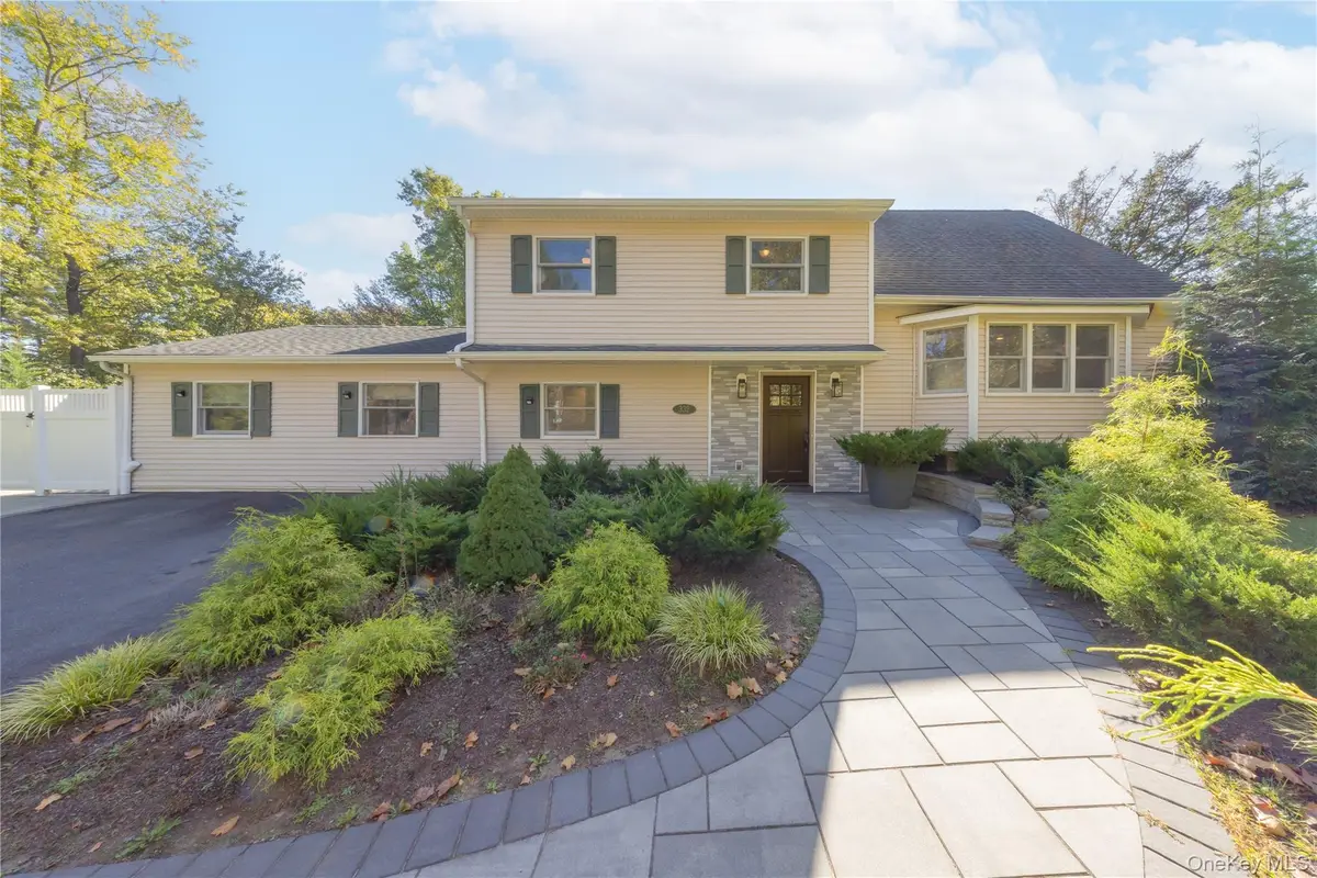 332 Fulle Drive, Valley Cottage, NY 10989 - #1