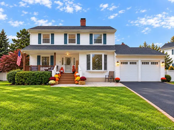 179 Nimbus Road, Holbrook, NY 11741