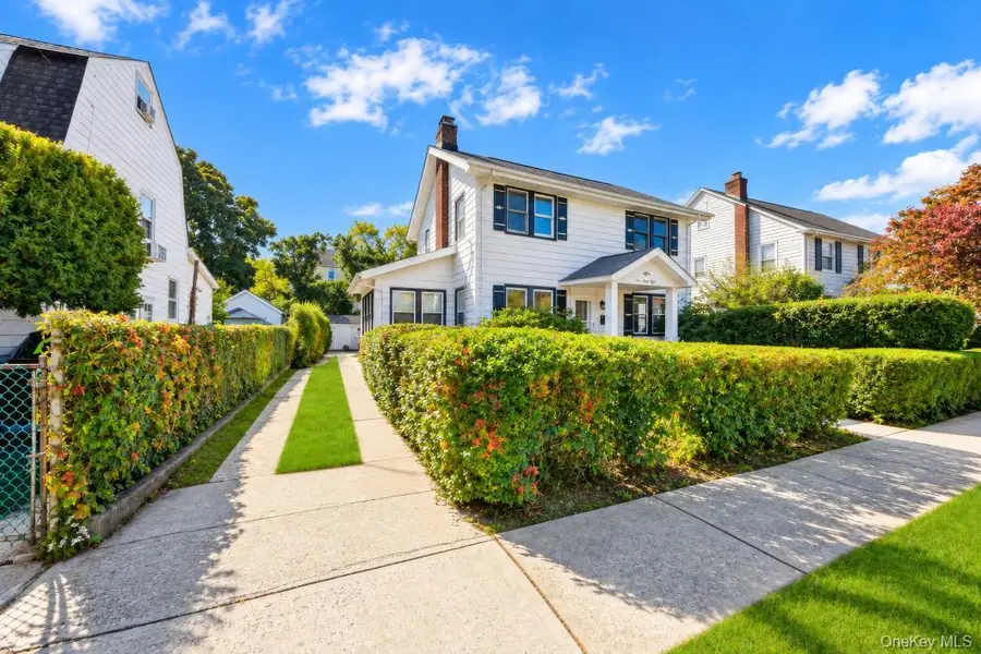 138 Morsemere Avenue, Yonkers, NY 10703 - #2