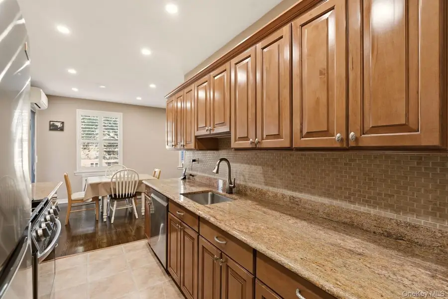 162-41 Powells Cove Boulevard #4S, Whitestone, NY 11357 - #3