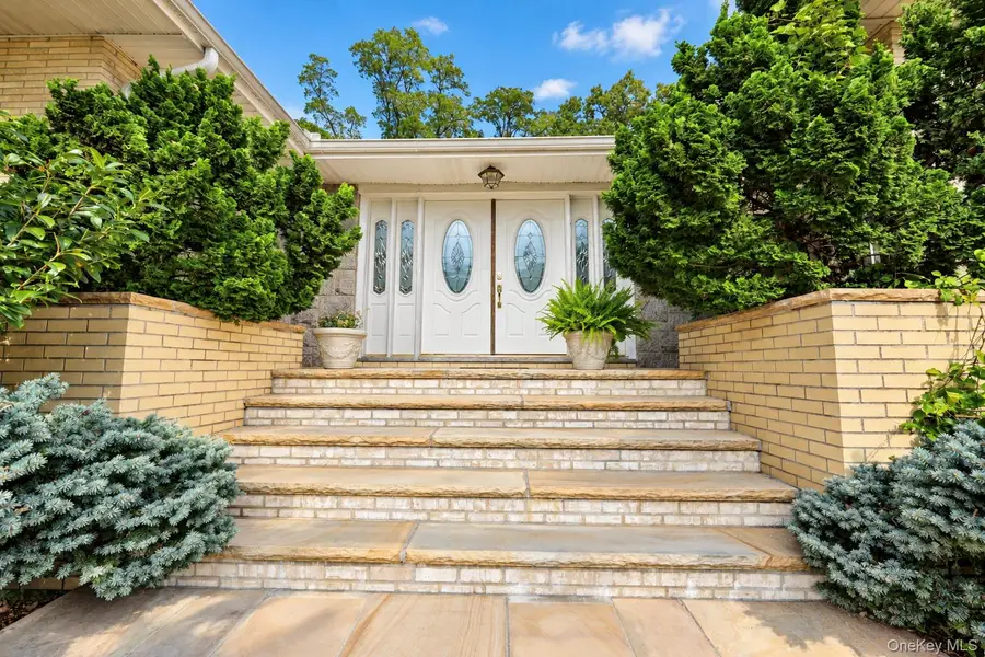 31 Brendon Hill Road, Scarsdale, NY 10583 - #3