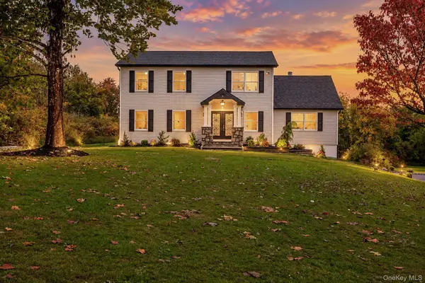 6 Rainbow Crest, Hopewell Junction, NY 12533