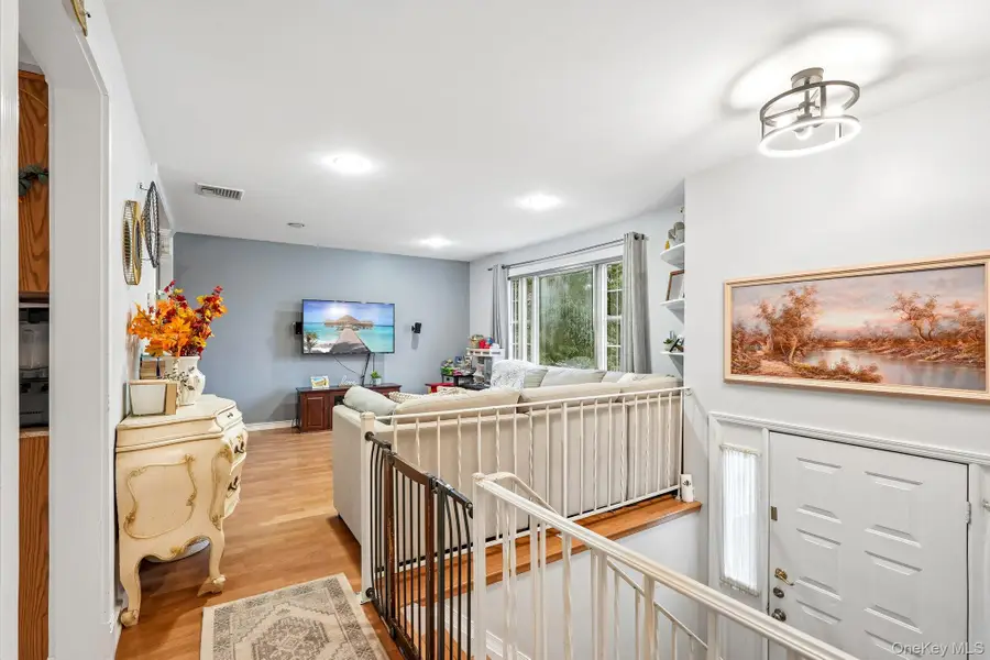 3 Hazel Court, Spring Valley, NY 10977 - #3
