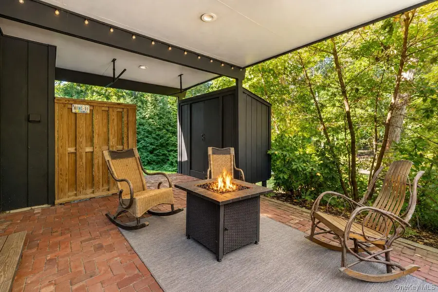 274 Little Fresh Pond Road, Southampton, NY 11968 - #3