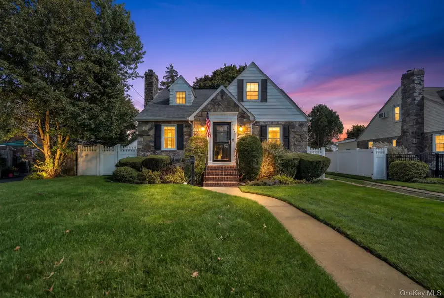 1843 Beech Street, Wantagh, NY 11793 - #2
