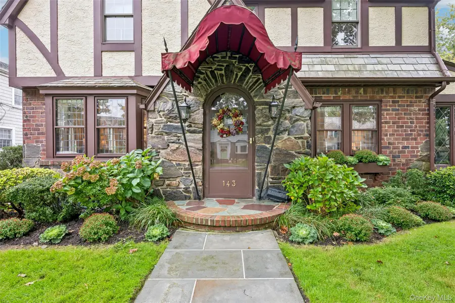 143 Tullamore Road, Garden City, NY 11530 - #2
