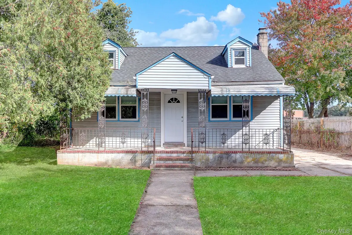 1801 Stein Drive, Bay Shore, NY 11706 - #1